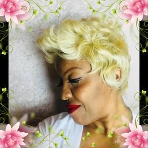 Meet your Posher, Lashunn